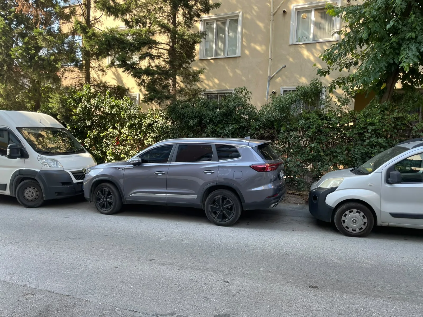 ES Garage cam filmi uygulama galerisi